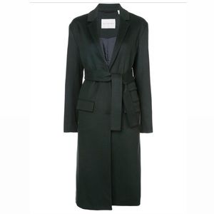 The Arrivals “Petra” size S, color Forest.